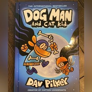 📚 Random Dog Man Book 📚